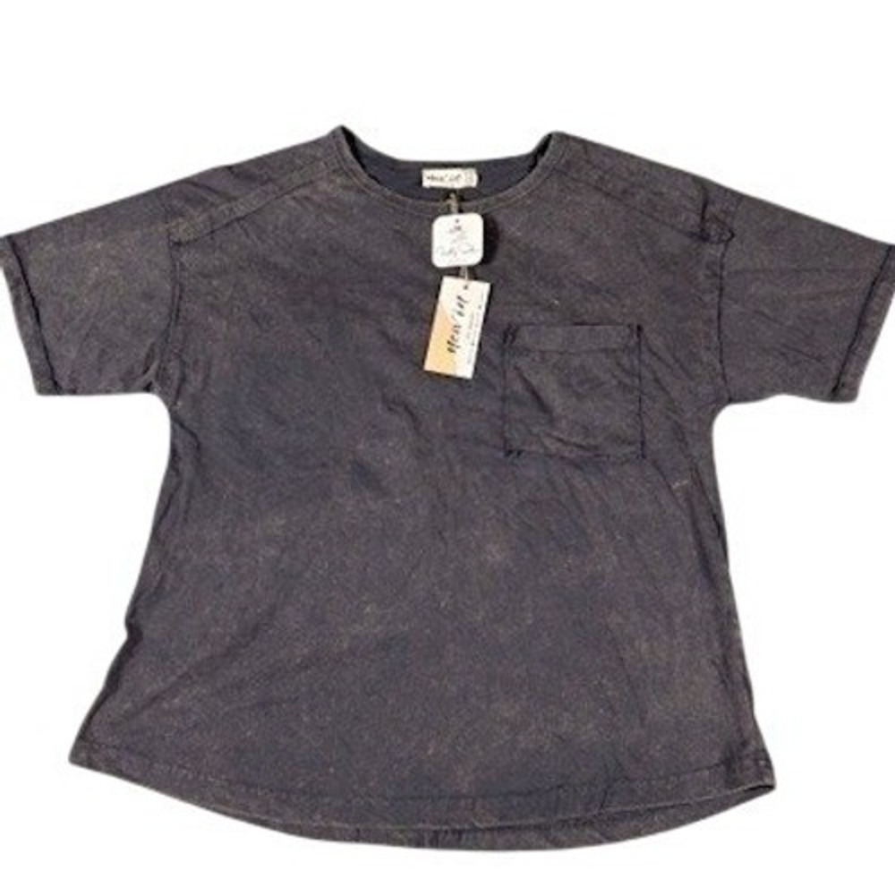 NWT Gray Distressed‎ Shirt Womens Small